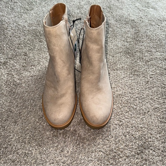 NWT! Universal Thread - Ankle Boots - Size 9 - Picture 2 of 6